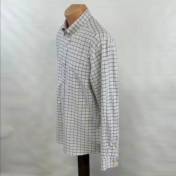Orvis long sleeve button down collar shirt. L - Picture 5 of 9
